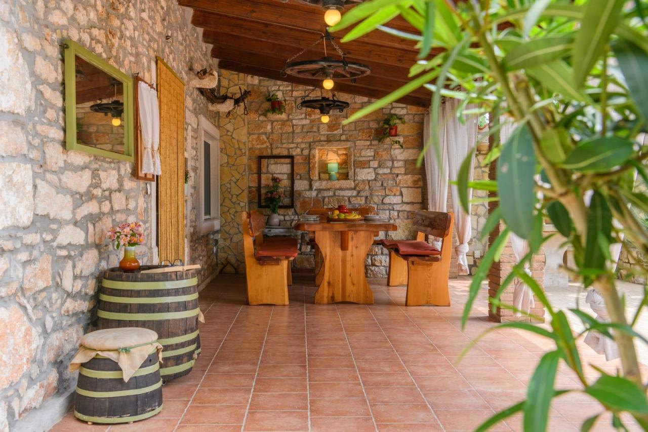 Rustic Istrian House Varesco Krnica Esterno foto