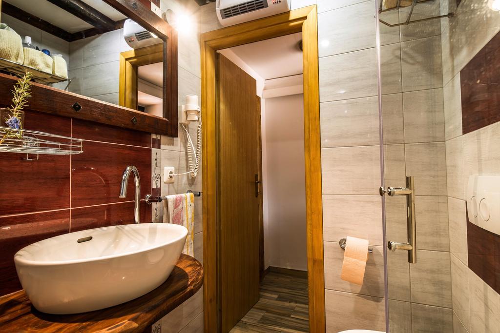 Rustic Istrian House Varesco Krnica Esterno foto