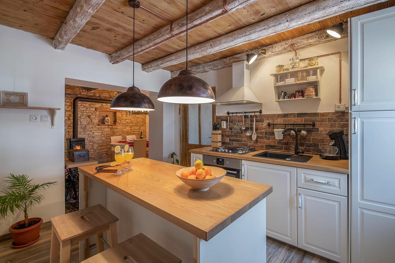 Rustic Istrian House Varesco Krnica Esterno foto