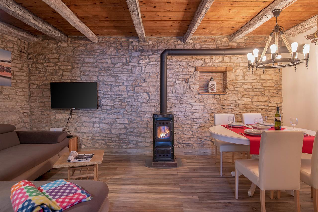 Rustic Istrian House Varesco Krnica Esterno foto